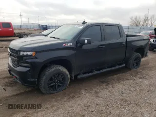 2020 Chevrolet Silverado 1500 LT Trail Boss with VIN 1GCPYFEL0LZ347891, listed as a Copart auction lot 79296634 with 43,824 mi miles and Salvage Title. Bid and sale history available at carsss.com. Image 1.