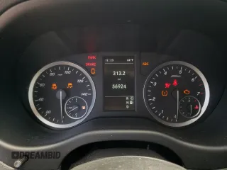 2020 Mercedes-Benz Metris Cargo z VIN W1YV0BEY0L3727010, wystawiony jako Copart lot #61809493 z przebiegiem 56 924 mil mil oraz . Historia ofert i sprzedaży dostępna na DreamBid. Obrazek 9.