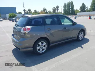2007 Toyota Matrix STD z VIN 2T1KR30E67C657378, wystawiony jako IAAI lot #42426781 z przebiegiem 217 724 mil mil oraz . Historia ofert i sprzedaży dostępna na DreamBid. Obrazek 4.