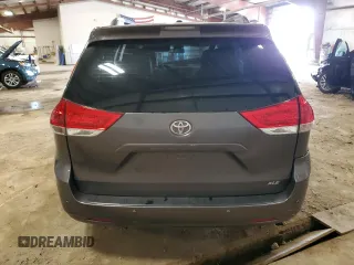 2014 Toyota Sienna XLE with VIN 5TDYK3DC0ES501557, listed as a Copart auction lot 56290015 with Not Provided miles and Clean Title. Bid and sale history available at DreamBid. Image 6.
