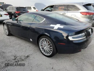 2009 Aston Martin DB9 z VIN SCFAD01E79GA12139, wystawiony jako Copart lot #76241164 z przebiegiem Nie podano mil oraz Szkody całkowita. Historia ofert i sprzedaży dostępna na DreamBid. Obrazek 2.