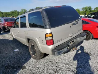 2004 Chevrolet Tahoe LT z VIN 1GNEK13Z34J239422, wystawiony jako Copart lot #54661015 z przebiegiem 421 131 mil mil oraz Szkoda całkowita • Salvage title. Historia ofert i sprzedaży dostępna na DreamBid. Obrazek 2.