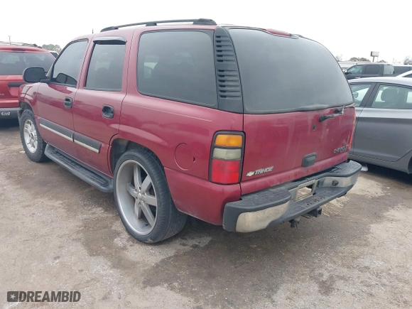 2005 Chevrolet Tahoe Z71 with VIN 1GNEC13T95R155083, listed as a IAAI auction lot 41430239 with 333,463 mi miles. Bid and sale history available at carsss.com. Image 3.