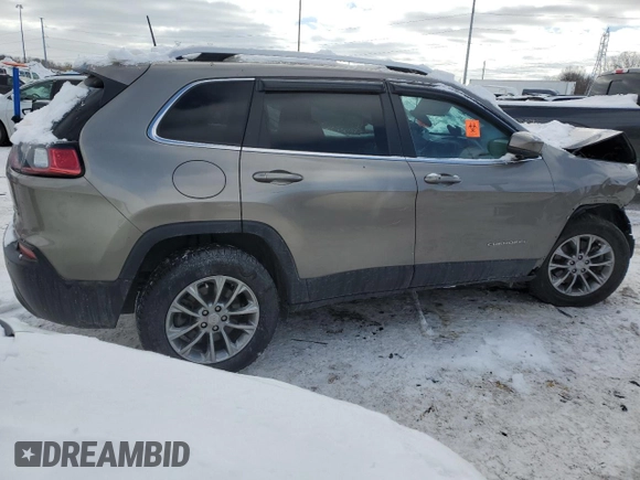 2021 Jeep Cherokee Latitude Lux with VIN 1C4PJMMX8MD149796, listed as a Copart auction lot 45959345 with Not Provided miles and Non Repairable. Bid and sale history available at carsss.com. Image 3.