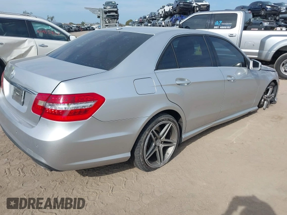 2010 Mercedes-Benz E 550 Luxury with VIN WDDHF7CB0AA100964, listed as a IAAI auction lot 41458942 with 119,927 mi miles and . Bid and sale history available at DreamBid. Image 4.