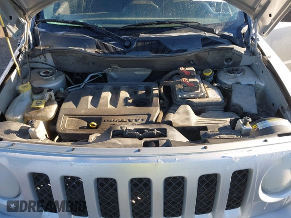 2012 Jeep Patriot Sport z VIN 1C4NJRBB8CD511426, wystawiony jako IAAI lot #41669648 z przebiegiem 147 016 mil mil oraz . Historia ofert i sprzedaży dostępna na DreamBid. Obrazek 10.