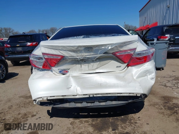 2015 Toyota Camry XLE with VIN 4T1BF1FK5FU114661, listed as a IAAI auction lot 41633878 with 124,013 mi miles and . Bid and sale history available at DreamBid. Image 16.