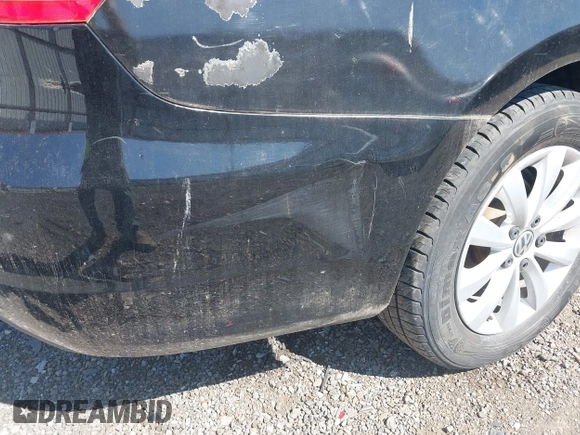 2012 Volkswagen Passat S с VIN 1VWAP7A3XCC003957, выставлен на аукционе IAAI как лот 42416235 с пробегом 126 078 миль миль и . История ставок и продаж доступна на DreamBid. Изображение 15.