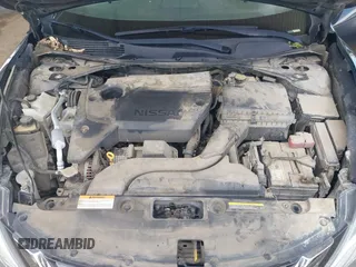 2016 Nissan Altima SR z VIN 1N4AL3AP0GC216597, wystawiony jako IAAI lot #41987929 z przebiegiem 191 736 mil mil oraz . Historia ofert i sprzedaży dostępna na DreamBid. Obrazek 10.