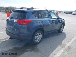 2013 Toyota RAV4 LE with VIN JTMBFREV4D5016310, listed as a IAAI auction lot 41879821 with 131,390 mi miles. Bid and sale history available at carsss.com. Image 4.