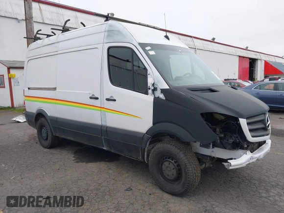 2016 Mercedes-Benz Sprinter Cargo with VIN WD3PE7DD6GP339069, listed as a IAAI auction lot 41837867 with 53,121 mi miles. Bid and sale history available at carsss.com. Image 1.