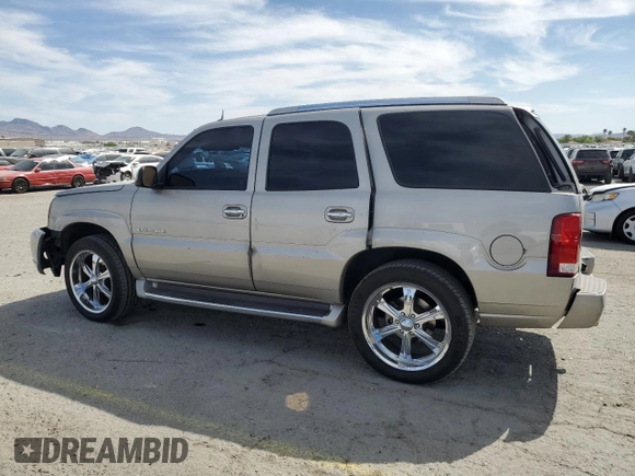 2004 Cadillac Escalade z VIN 1GYEC63T44R235759, wystawiony jako Copart lot #53166755 z przebiegiem 212 034 mil mil oraz Szkody całkowita. Historia ofert i sprzedaży dostępna na DreamBid. Obrazek 2.