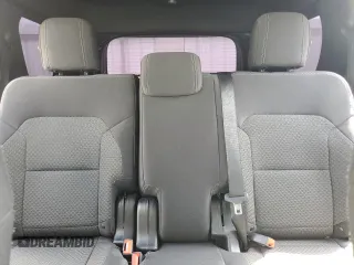 2018 Ford Explorer XLT z VIN 1FM5K7D85JGA54665, wystawiony jako Copart lot #50333465 z przebiegiem 59 877 mil mil oraz Szkoda całkowita • Salvage title. Historia ofert i sprzedaży dostępna na DreamBid. Obrazek 10.