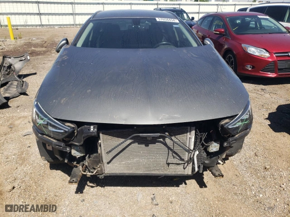 2019 Buick Regal TourX Essence with VIN W04GV8SX4K1032837, listed as a Copart auction lot 57658454 with NaN miles and Salvage Title. Bid and sale history available at carsss.com. Image 5.
