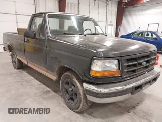 1996 Ford F-150 Special with VIN 1FTEF15Y2TLB31359, listed as a IAAI auction lot 41760002 with 191,310 mi miles. Bid and sale history available at carsss.com. Image 1.
