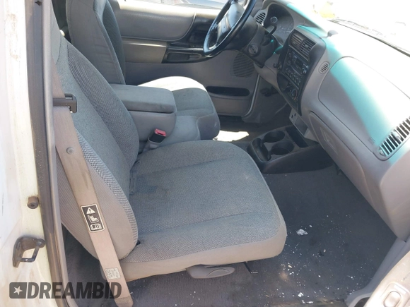 2000 Ford Ranger XLT with VIN 1FTYR10X8YPB47729, listed as a IAAI auction lot 42298945 with 272,424 mi miles and . Bid and sale history available at DreamBid. Image 5.