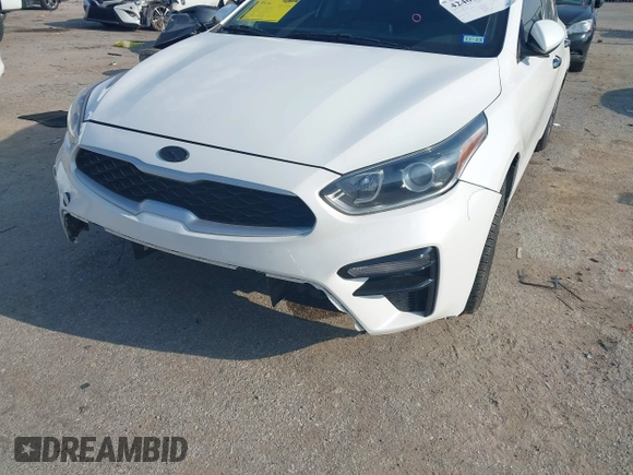 2021 Kia Forte LXS с VIN 3KPF24AD9ME304082, выставлен на аукционе IAAI как лот 42400258 с пробегом 64 053 миль миль и . История ставок и продаж доступна на DreamBid. Изображение 6.