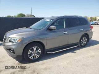 2019 Nissan Pathfinder S z VIN 5N1DR2MN7KC608944, wystawiony jako Copart lot #57270745 z przebiegiem 70 455 mil mil oraz Czysty tytuł • Clean title. Historia ofert i sprzedaży dostępna na DreamBid. Obrazek 1.