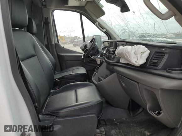 2020 Ford Transit Cargo with VIN 1FTBR1XG8LKA24935, listed as a Copart auction lot 39563524 with Not Provided miles and Non Repairable. Bid and sale history available at DreamBid. Image 7.