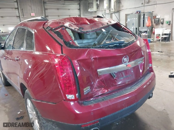 2013 Cadillac SRX Luxury Collection with VIN 3GYFNCE33DS565013, listed as a IAAI auction lot 41848981 with 162,148 mi miles. Bid and sale history available at carsss.com. Image 6.