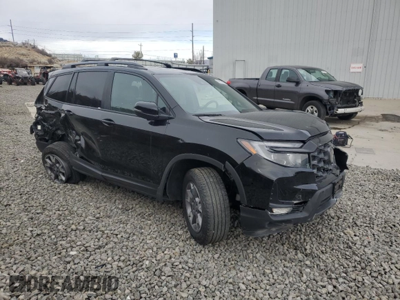2023 Honda Passport TrailSport with VIN 5FNYF8H63PB010963, listed as a Copart auction lot 43573485 with 18,610 mi miles and Salvage title. Bid and sale history available at DreamBid. Image 4.