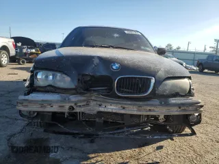 2003 BMW 3 Series 325xi with VIN WBAEU33403PF60428, listed as a Copart auction lot 42657855 with 181,122 mi miles and Salvage Title. Bid and sale history available at carsss.com. Image 5.