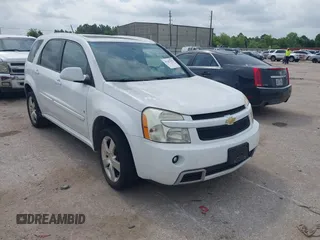 2009 Chevrolet Equinox Sport z VIN 2CNDL937496250881, wystawiony jako IAAI lot #42387592 z przebiegiem 53 628 mil mil oraz . Historia ofert i sprzedaży dostępna na DreamBid. Obrazek 1.