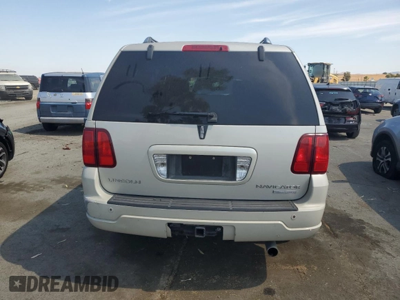 2006 Lincoln Navigator Luxury with VIN 5LMFU27556LJ22624, listed as a Copart auction lot 72046504 with 192,361 mi miles and Clean Title. Bid and sale history available at carsss.com. Image 6.