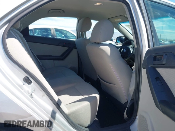 2010 Kia Forte EX with VIN KNAFU4A29A5195670, listed as a IAAI auction lot 42075961 with 160,648 mi miles. Bid and sale history available at carsss.com. Image 8.