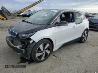 2018 BMW i3 with VIN WBY7Z2C51JVE61804, listed as a Copart auction lot 48341494 with 25,366 mi miles. Bid and sale history available at carsss.com. Image 1.