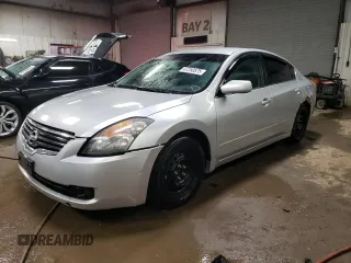 2008 Nissan Altima 2.5 with VIN 1N4AL21E68C210264, listed as a Copart auction lot 47250575 with 176,733 mi miles and Salvage Title. Bid and sale history available at carsss.com. Image 1.