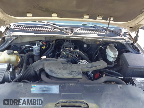 2004 Chevrolet Tahoe LS with VIN 1GNEC13T44R208111, listed as a IAAI auction lot 42189452 with 207,736 mi miles and . Bid and sale history available at DreamBid. Image 10.