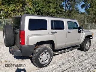2007 Hummer H3 SUV with VIN 5GTDN13E178197183, listed as a Copart auction lot 70138664 with 254,603 mi miles and Clean Title. Bid and sale history available at carsss.com. Image 3.