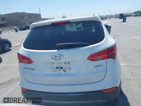 2016 Hyundai Santa Fe z VIN 5XYZT3LB9GG322900, wystawiony jako IAAI lot #42417788 z przebiegiem 160 621 mil mil oraz . Historia ofert i sprzedaży dostępna na DreamBid. Obrazek 16.