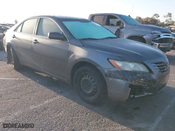 2008 Toyota Camry LE with VIN 4T4BE46K28R045263, listed as a IAAI auction lot 41959989 with 266,048 mi miles. Bid and sale history available at carsss.com. Image 1.