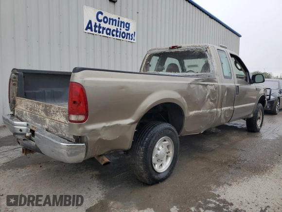 2003 Ford Super Duty F-250 XL with VIN 1FTNX21L63ED45868, listed as a Copart auction lot 81646154 with 92,643 mi miles and Clean Title. Bid and sale history available at carsss.com. Image 3.