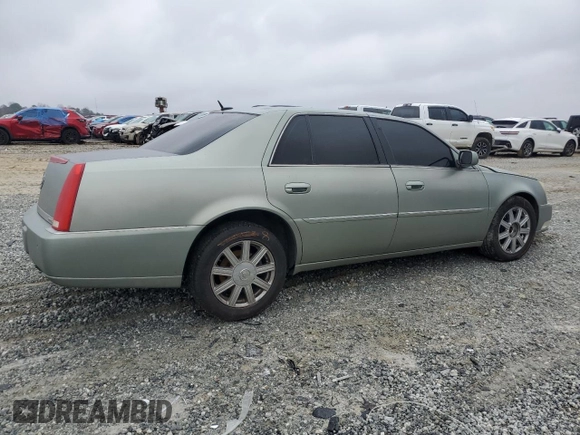 2006 Cadillac DTS 1SD z VIN 1G6KD57YX6U193025, wystawiony jako Copart lot #45784605 z przebiegiem Nie podano mil oraz Szkody całkowita. Historia ofert i sprzedaży dostępna na DreamBid. Obrazek 3.
