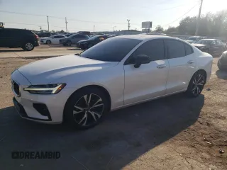 2020 Volvo S60 R-Design with VIN 7JR102FM7LG054578, listed as a Copart auction lot 73871564 with 38,381 mi miles and Clean Title. Bid and sale history available at carsss.com. Image 1.