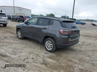 2018 Jeep Compass Sport with VIN 3C4NJCAB0JT335333, listed as a IAAI auction lot 42231636 with Not provided miles and . Bid and sale history available at DreamBid. Image 3.