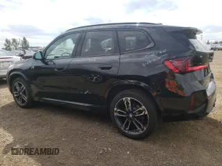 2023 BMW X1 xDrive28i z VIN WBX73EF08P5X91887, wystawiony jako Copart lot #68692424 z przebiegiem 15 971 mil mil oraz Tytuł czysty. Historia ofert i sprzedaży dostępna na DreamBid. Obrazek 2.