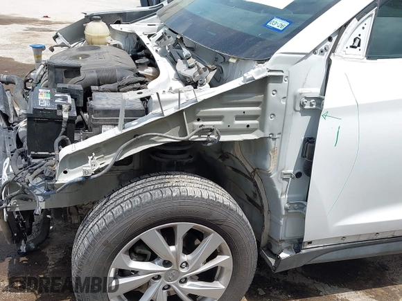 2020 Hyundai Tucson SE z VIN KM8J23A45LU212774, wystawiony jako IAAI lot #42100221 z przebiegiem 78 002 mil mil oraz . Historia ofert i sprzedaży dostępna na DreamBid. Obrazek 6.