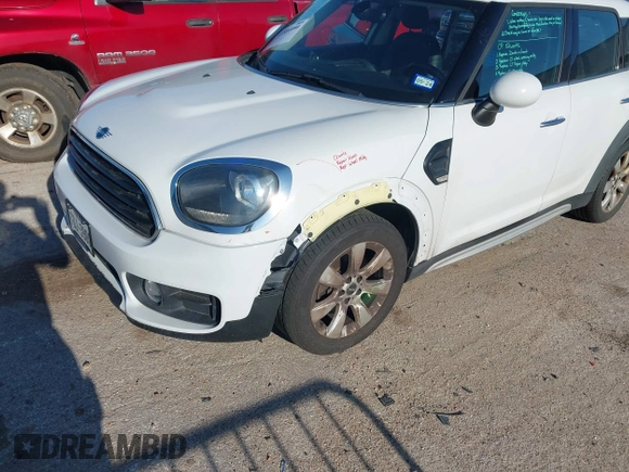 2019 MINI Countryman Cooper with VIN WMZYS7C53K3F45854, listed as a IAAI auction lot 41884080 with 114,524 mi miles and . Bid and sale history available at DreamBid. Image 6.