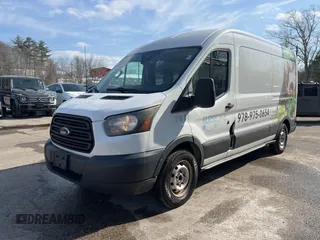2015 Ford Transit Passenger XL with VIN 1FBAX2CM1FKA92781, listed as a IAAI auction lot 41664664 with 203,072 mi miles. Bid and sale history available at carsss.com. Image 2.