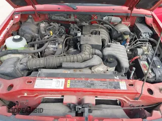 2002 Mazda B-Series 2WD Truck SX with VIN 4F4YR12D62TM23429, listed as a IAAI auction lot 41646076 with 97,360 mi miles. Bid and sale history available at carsss.com. Image 10.