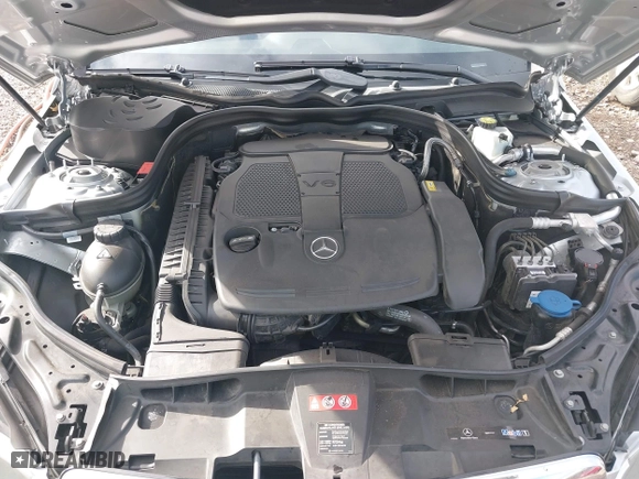 2012 Mercedes-Benz E-Class E 350 Luxury with VIN WDDHF5KBXCA552204, listed as a IAAI auction lot 41768078 with 233,767 mi miles. Bid and sale history available at carsss.com. Image 10.