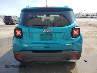 2020 Jeep Renegade Latitude with VIN ZACNJABB9LPL25409, listed as a Copart auction lot 53675525 with 82,702 mi miles and Salvage Title. Bid and sale history available at carsss.com. Image 6.