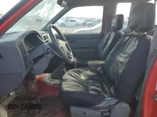 1994 Nissan Frontier XE z VIN 1N6SD16S6RC360085, wystawiony jako Copart lot #45406835 z przebiegiem 221 136 mil mil oraz Szkoda całkowita • Salvage title. Historia ofert i sprzedaży dostępna na DreamBid. Obrazek 7.