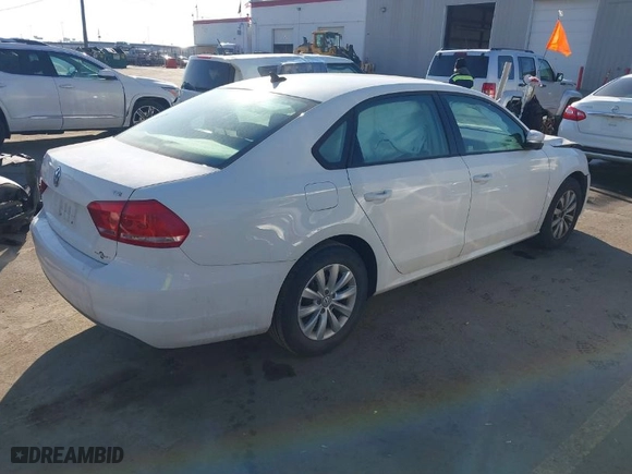 2015 Volkswagen Passat 1.8T S with VIN 1VWAT7A30FC020122, listed as a IAAI auction lot 41449481 with 129,650 mi miles. Bid and sale history available at carsss.com. Image 4.