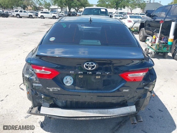 2020 Toyota Camry SE with VIN 4T1G11AK5LU500066, listed as a IAAI auction lot 42000886 with 99,153 mi miles. Bid and sale history available at carsss.com. Image 16.
