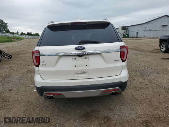 2017 Ford Explorer XLT z VIN 1FM5K8D85HGA32908, wystawiony jako Copart lot #62463115 z przebiegiem 172 334 mil mil oraz Czysty tytuł • Clean title. Historia ofert i sprzedaży dostępna na DreamBid. Obrazek 6.